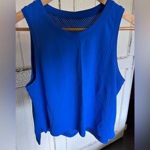 Lululemon sculpt cropped tank top - size 4